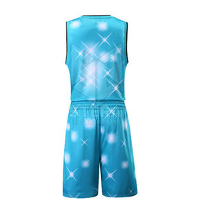 Ensemble de vêtements de sport pour hommes, uniforme de basket-ball respirant à séchage rapide de haute qualité, options personnalisables, 100% polyester, design unique - Product Image 3