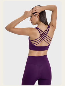 Soutien-gorge de sport écologique pour femme en nylon et élasthanne, haute performance pour la gym, le fitness et le yoga, respirant, sans coutures, avec logo frontal - Product Image 4
