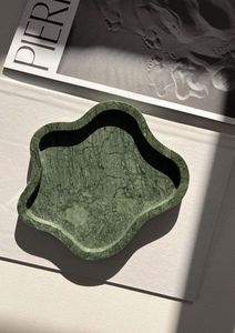 Plateau en marbre classique Craft Valley - Couleur/forme personnalisable, durable pour la maison, les restaurants, les hôtels, présentation élégante - Product Image 5