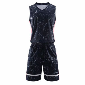 Ensembles d'uniformes de basket-ball personnalisés pour hommes, dernière conception de vêtements de sport de couleur unie, caractéristiques respirantes - Product Image 1