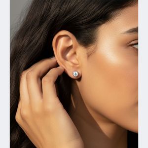ต่างหูแบบติดหูทรงกลมประดับเพชร 0.50 กะรัต - Product Image 6