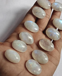 Pierre précieuse d'aigue-marine naturelle 15-20mm en vrac pour bijoux de mode et cadeaux de mariage certifiés IGI - Product Image 1