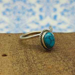 Gorgeous Turquoise Gemstone Ring 925 Sterling <b>Silver</b> Bezel Setting Lightweight Hammered <b>Band</b> Bohemian Oval Cut Jewelry <b>Weddings</b> - Product Image 3