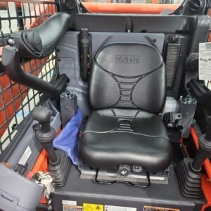 Chargeuse compacte Kubota SSV65 d'occasion 2023 - Puissance fiable, durabilité et polyvalence - Product Image 5