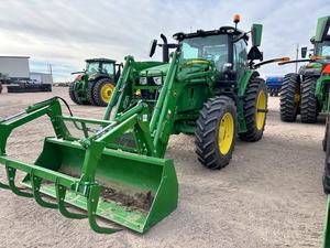 Tracteur agricole JOHN DEERE d'occasion et bon à vendre - Product Image 3