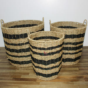 Juego de cestas de almacenamiento multifunción de algas marinas tejidas de Vietnam de Artex Dong Thap, rayas negras para lavandería y organización - Product Image 1