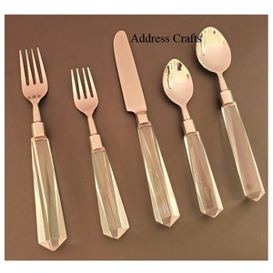 Juego de Cubiertos Chapados en Oro a Precio Accesible con Mango Acrílico, Juego de Cuchillos, Tenedores y Cucharas para Postre, Decoración de Mesa para Bodas y Eventos - Product Image 2