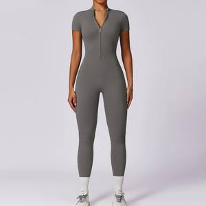 Combinaison de yoga sans couture pour femmes Combinaison de fitness haute performance avec soutien complet du corps Vêtements d'entraînement respirants et extensibles - Product Image 4