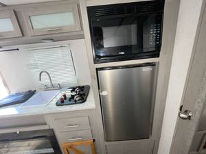 Lanterne Coleman L-T 17B d'occasion 2023 - Product Image 3