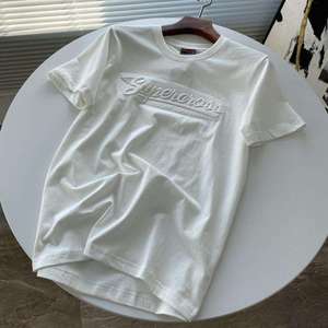 T-shirt graphique personnalisé avec design de logo T-shirt imprimé en relief T-shirt pour hommes Vente en gros - Product Image 4