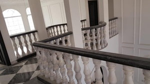 Escaleras de barandilla de mármol de ónix de diseño moderno en tamaños personalizados, pasamanos de escalera de mármol, pasamanos de mármol, balaustres interiores para escaleras - Product Image 4