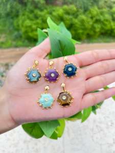 Colgante de piedras preciosas de amazonita natural con cuentas de diseñador delicado bisel encantos collar haciendo colgante forma hexagonal puntas colgante - Product Image 3