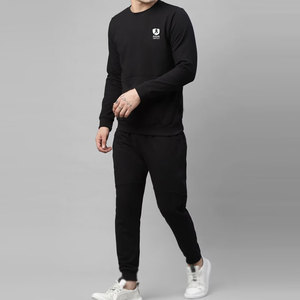 Ensemble de survêtement décontracté pour homme, léger, confortable, coupe flexible, idéal pour l'entraînement, la course à pied et le quotidien - Product Image 3
