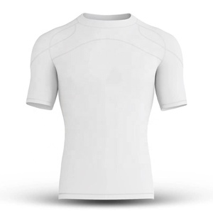 Chemises de compression à manches courtes pour hommes, personnalisées, très vendues, Rash Guard BJJ, Rash Guard imprimé sur toute la surface, fabriqué en polyester et élasthanne - Product Image 4