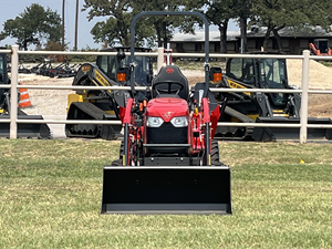 Tracteur Massey Ferguson 1GC.25 de qualité originale, livraison rapide disponible, prix de gros pour l'agriculture, prêt à être expédié - Product Image 4