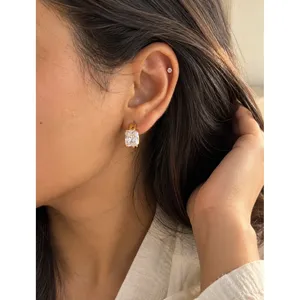 Pendientes de Aro con Zirconia Solitaria - Product Image 4