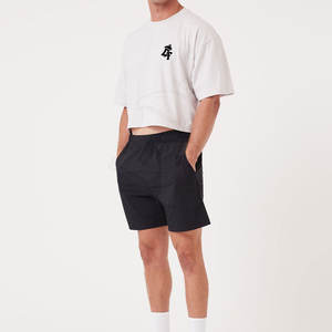 Camiseta corta para hombre, ligera e informal, diseñada para una comodidad transpirable y un aspecto moderno - Product Image 4