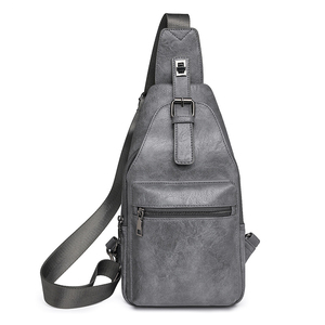 Bolso de Pecho Minimalista de Microfibra Negra con Cierre de Cremallera, Correa Ajustable y Diseño Antirrobo para Uso Diario - Product Image 2
