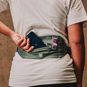 Reebok Outdoor Sports Armbands <b>Running</b> Belt Pull for Comfortable Exercise - Product Image 3