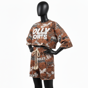 Conjunto de Top Corto y Pantalones Cortos de Felpa Francesa de Algodón Suave de Lujo para Mujer, Estampado Urbano Marrón, Logotipo Personalizado, 100% Algodón - Product Image 4