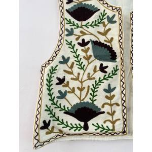 Wholesale Floral Embroidery Vest Coat Handmade Suzani Fabric <b>Waistcoat</b> Winter Unisex <b>Waistcoat</b> Boho <b>Women's</b> Vest Coat - Product Image 3