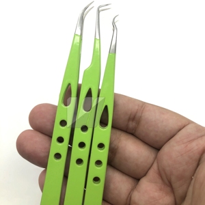 Ensemble de pinces à cils vertes de précision en acier inoxydable OEM disponible outils d'extension de cils pointus vert Extension de cils classique - Product Image 6