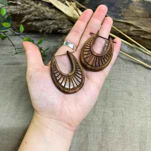 Wedding party <b>Gift</b> <b>Use</b> Women Wood Earring Low Price Natural Wooden Earrings Big Circle Styles for Women Girls Latest Design - Product Image 3
