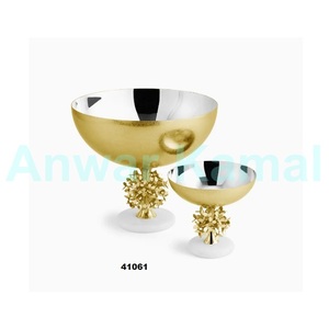 <b>Set</b> of <b>3</b> Pcs Handmade Gold Metal Flower <b>Vases</b> Decorative Flower Pot for Home Wedding Party Event Hotel & Restaurant Decor - Product Image 1