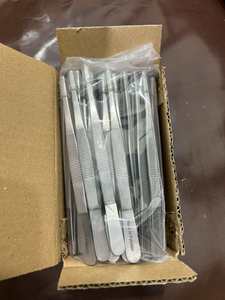 Fórceps manuales de acero inoxidable Jiyo de 5 pulgadas, instrumento de vendaje quirúrgico de diseño liso, disponibilidad de 1 millón de existencias, uso en cualquier momento - Product Image 5