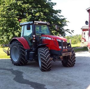 ซื้อรถแทรกเตอร์มือสอง Massey Ferguson รุ่น 290/385/240/375 สำหรับการเกษตร  พร้อมจำหน่ายแล้ว ลดราคา  แบบ 2WD/4WD - Product Image 4