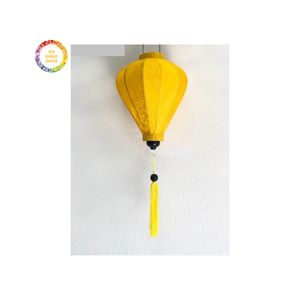 โคมไฟระย้าผ้าไหมสีสันตามสั่ง สไตล์วินเทจ โคมไฟโฮอิอันเวียดนาม สำหรับร้านกาแฟและตกแต่งภายใน - Product Image 1