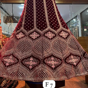 Nupcial Verano Terciopelo Lehenga Set Pesado Jarakn Bordado Doble Lata 2,5 m Flair Soft Net Dupatta para Fiestas-Venta al por mayor Global - Product Image 3