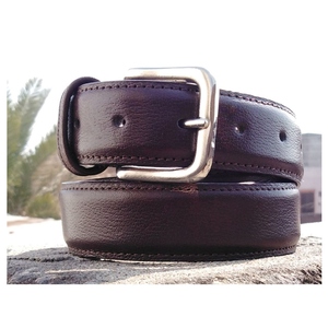 Cinturón de cuero negro carbón para hombres Urban Bold Cut Cierre seguro ajustable Confort superior Ajuste duradero Formal personalizado - Product Image 5