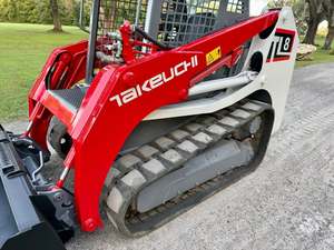 Minicargadora de orugas compacta TL12R2 TL10V2 TL8R2 con motor Yanmar, alto momento de carga, origen Japón, para agricultura y construcción - Product Image 5