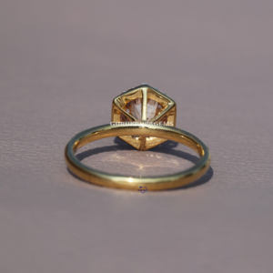 แหวนหมั้นของผู้หญิงสีเหลืองทอง14kt สำหรับห้องแล็บการจัดเพชรเม็ดเดี่ยวแบบตัดรัศมีสวยงามเครื่องประดับสำหรับงานแต่งงาน - Product Image 2