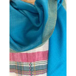 Bufanda y chal étnico de lana azul cielo con bordado Zari - Product Image 1