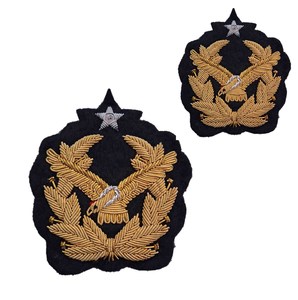 Badges de mode personnalisables en toile brodée à la main avec fil de bullion, couleur unie 3D, avec emballage personnalisé - Product Image 6