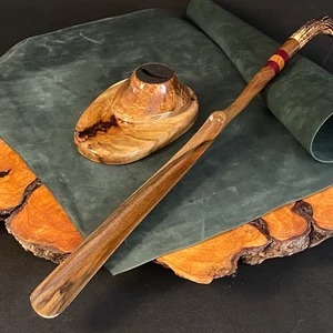 แตรรองเท้าไม้ดีไซน์เนอร์พร้อมที่จับตามหลักสรีรศาสตร์ขัดเงาดีไซน์หรูหราเหมาะสำหรับบ้านสำนักงานและเป็นของขวัญ - Product Image 5