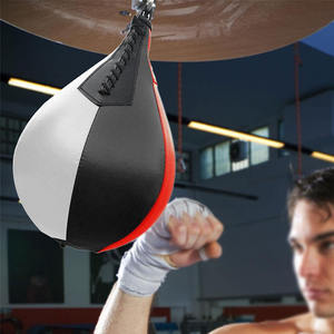Sac de vitesse de boxe en cuir sur mesure pour l'entraînement de frappe en MMA et Muay Thai - Sac de combat pour coups de poing et de pied - Product Image 4