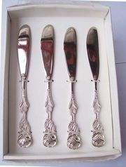 Ensemble de couverts en laiton réutilisables de luxe Couverts à feuilles de qualité alimentaire Cadeau de fête d'affaires élégant avec logo personnalisé gravé Vente en gros - Product Image 2