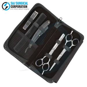 Kit de peluquero de diseño negro, juego minimalista de 4 piezas, tijeras de acero inoxidable, peine recortador, acabado negro mate, elementos esenciales con estilo - Product Image 3