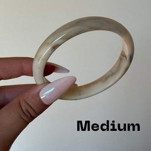 Brazalete de Resina de Diseño de Lujo para Mujer, Joyería de Moda para Fiestas, Brazalete de Resina Hecho a Mano y Elegante - Product Image 5