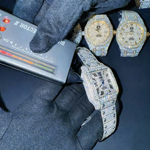นาฬิกาข้อมือผู้ชายคุณภาพสูง ประดับเพชรเต็มหน้าปัด ชุบทอง หน้าปัดแบบอารบิก ผ่านการทดสอบเพชรโมอิสซาไนต์ ระบบออโตเมติก - Product Image 4