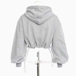 Style confortable pour le streetwear décontracté, sweat-shirts courts pour femmes, sweat-shirt court pour femmes, coupe personnalisée, tissu en coton respirant, séchage rapide - Product Image 3