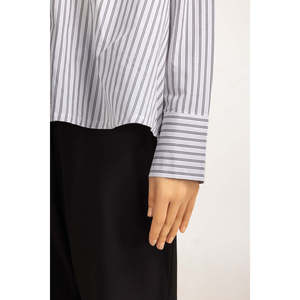 เสื้อเชิ้ตลำลองผ้าป๊อปลินเรียบง่าย รุ่น WM-CS-WS25-012 ทรงปกติ - Product Image 6