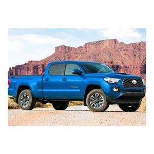 Toyota Tacoma Pickup Occasion Vente Assez Utilisé Turbo Diesel SUV R16 Pneus Clair Foncé Intérieur Sièges en Cuir RWD Dimension Car - Product Image 2