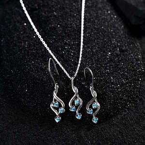 CLARA Juego de Collar y Pendientes de Plata de Ley 925 con Colgante Valentina, Joyería Fina para Mujer - Product Image 3