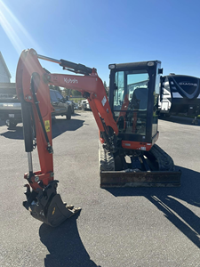 Mini-excavatrice Kubota U27-4 de 2,7 tonnes, à braquage zéro, diesel, compacte, sur chenilles, avec hydraulique auxiliaire, neuve - Product Image 3