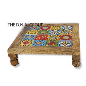 Ensemble de 3 décorations de Noël en bois et céramique artisanales, design Art Déco Bajot Chowki, pour une utilisation polyvalente - Product Image 3