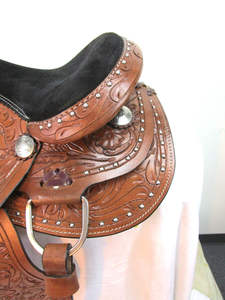 Venta al por mayor de calidad superior de tipo inglés de cuero rugoso occidental resistencia silla precio competitivo montar a caballo tachuela ecuestre - Product Image 6